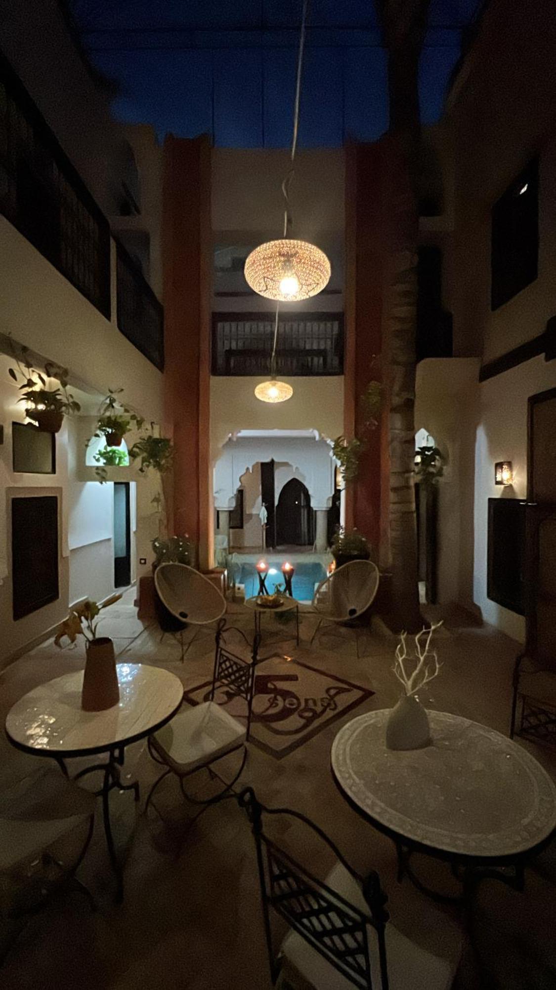 Riad 5 Sens มาร์ราเกช ภายนอก รูปภาพ